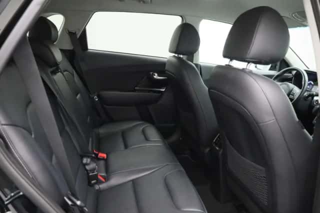 Kia Niro (2021) thumbnail 36