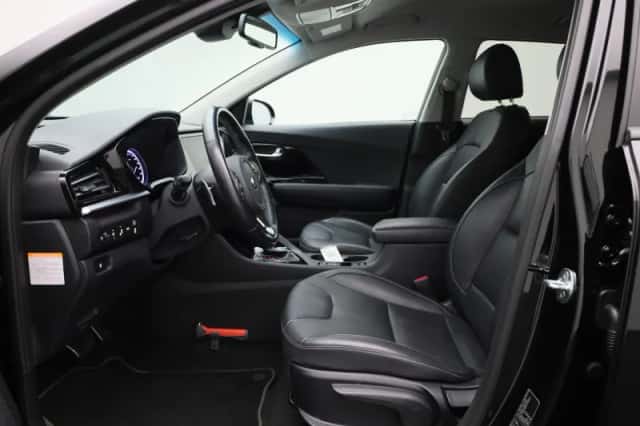 Kia Niro (2021) thumbnail 10