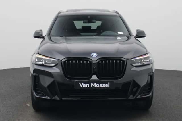 BMW X3 (2022) thumbnail 5