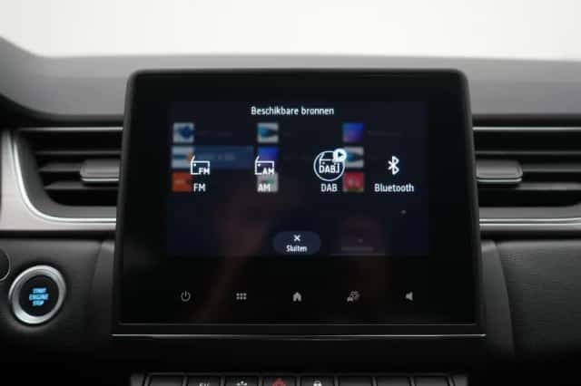 Renault Captur (2021) thumbnail 14
