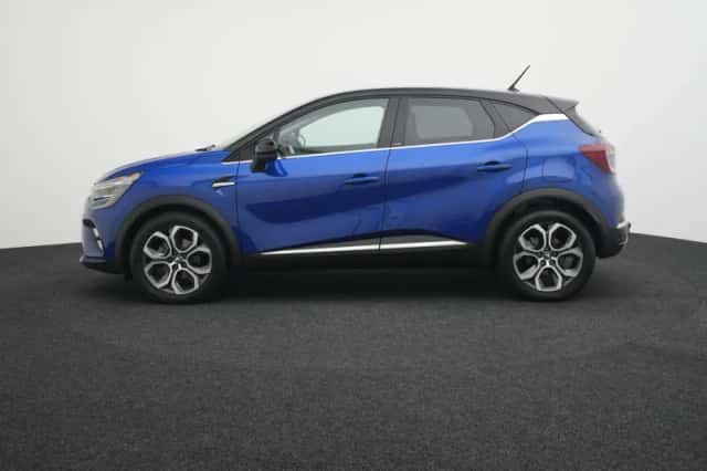 Renault Captur (2021) thumbnail 4