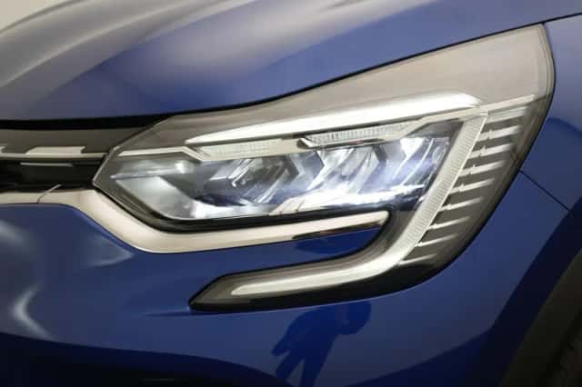 Renault Captur (2021) thumbnail 38