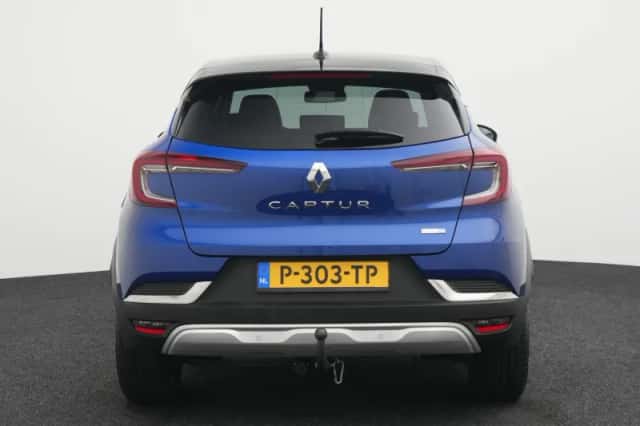 Renault Captur (2021) thumbnail 5