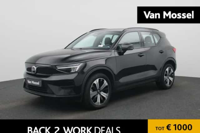 Volvo XC40 (2023) thumbnail 1