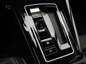 Volkswagen Golf (2024) thumbnail 28