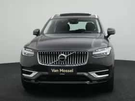 Volvo XC90 (2023) thumbnail 3