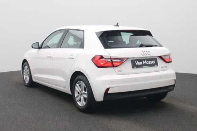 Audi A1 (2021) thumbnail 2