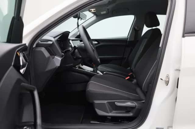 Audi A1 (2021) thumbnail 11