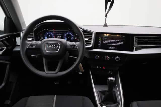 Audi A1 (2021) thumbnail 7