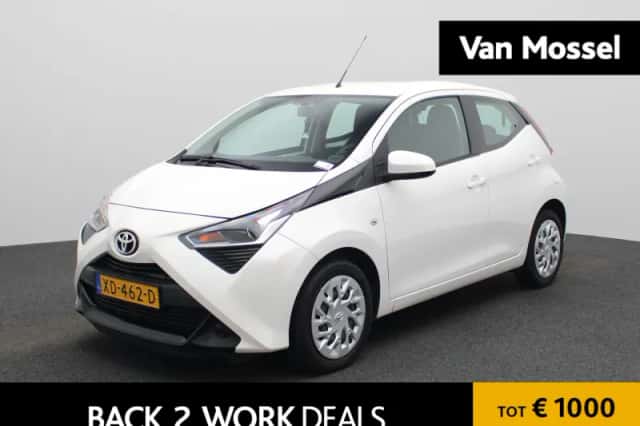 Toyota Aygo (2018) thumbnail 1