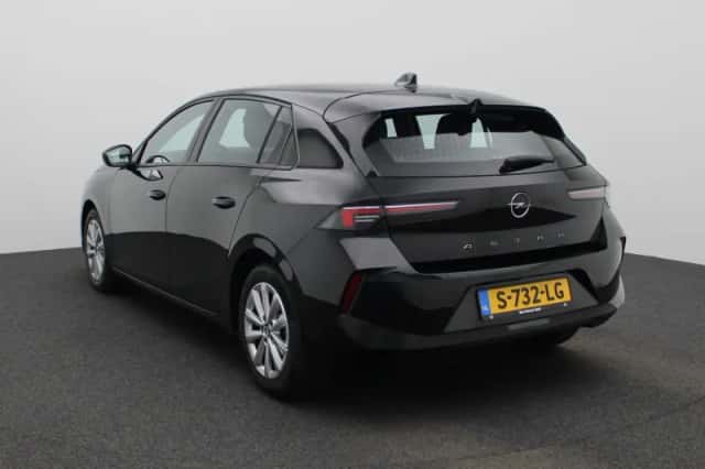 Opel Astra (2023) thumbnail 2