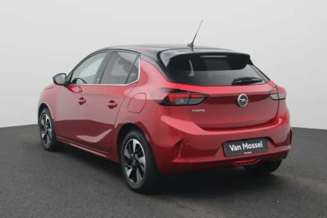 Opel Corsa-e (2022) thumbnail 2