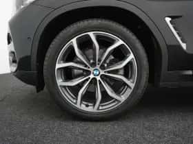 BMW X3 (2018) thumbnail 54