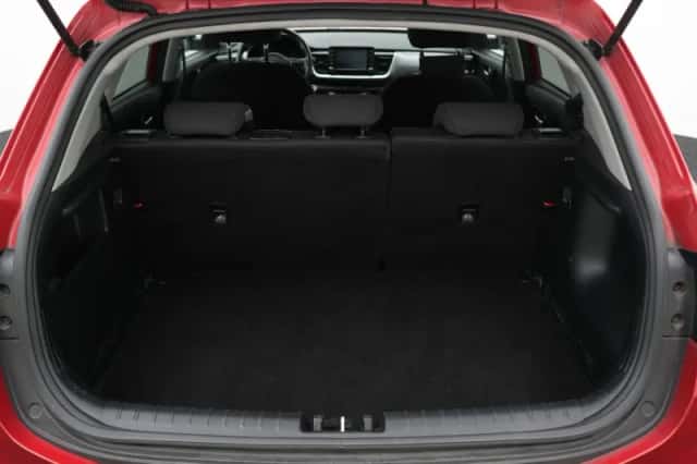 Kia Stonic (2018) thumbnail 26