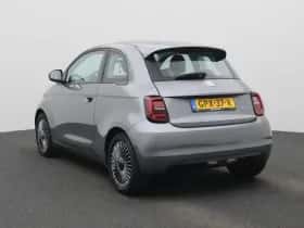Fiat 500e (2022) thumbnail 2