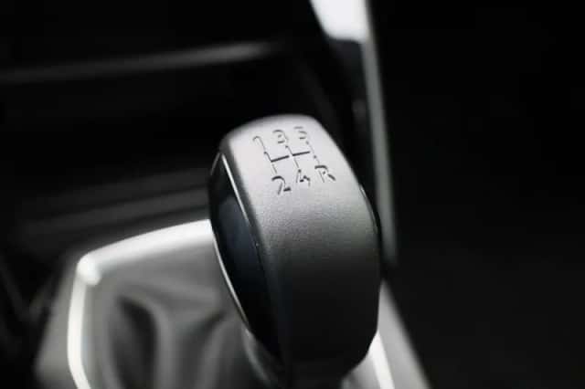 Peugeot 208 (2022) thumbnail 21