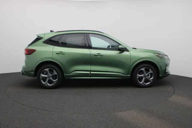 Ford Kuga (2025) thumbnail 6