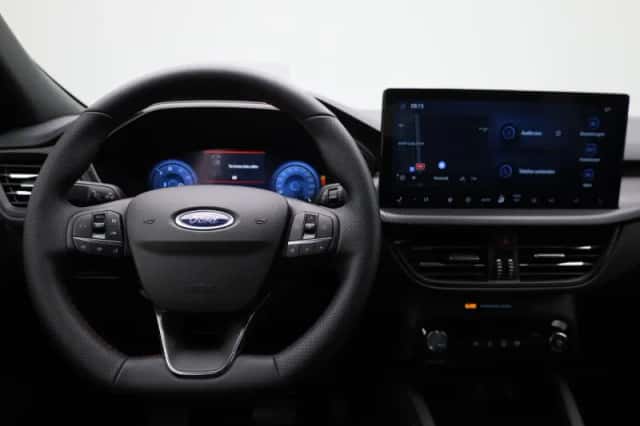 Ford Kuga (2025) thumbnail 7