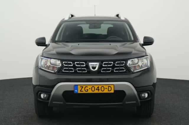 Dacia Duster (2019) thumbnail 3