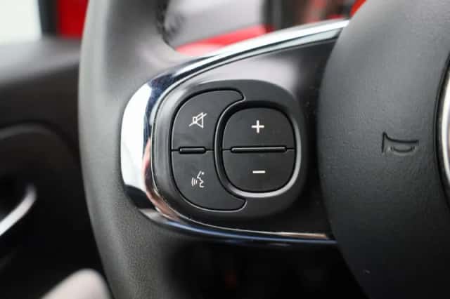 Fiat 500 (2022) thumbnail 18