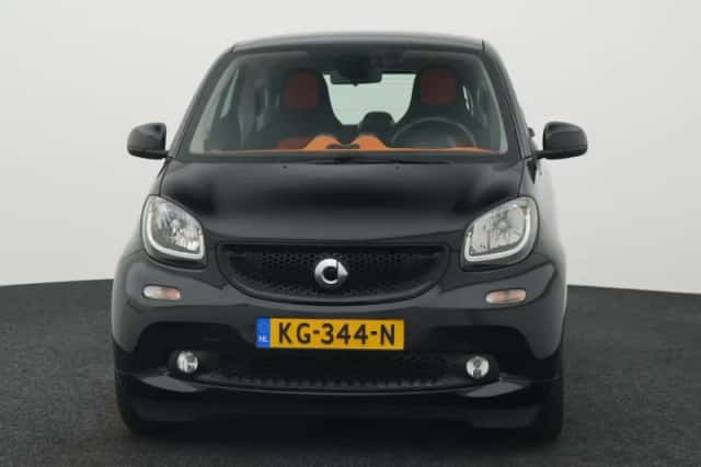 Smart Fortwo (2015) thumbnail 3