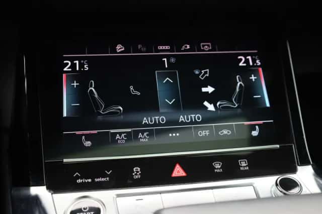 Audi e-tron (2021) thumbnail 18