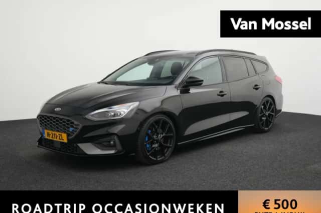 Ford Focus (2020) thumbnail 1