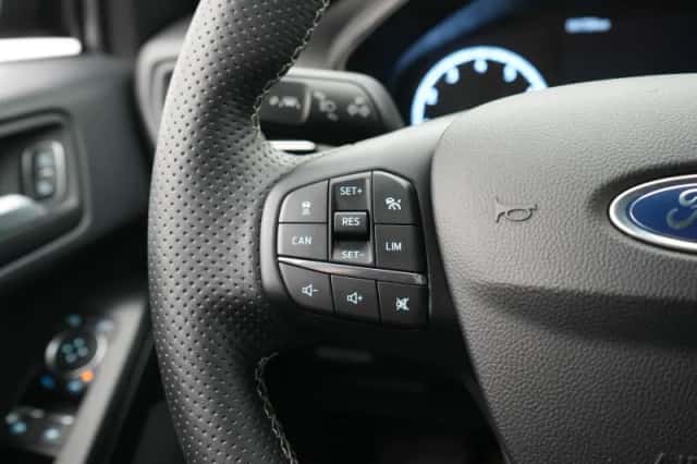 Ford Focus (2020) thumbnail 27