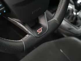 Ford Focus (2020) thumbnail 44