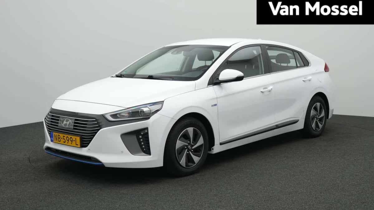 Hyundai Ioniq (2017) — foto 1
