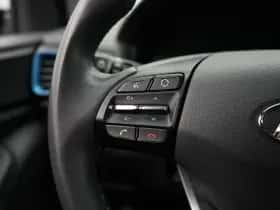 Hyundai Ioniq (2017) thumbnail 24