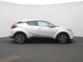 Toyota C-HR (2019) thumbnail 6