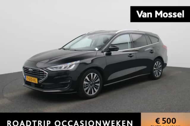 Ford Focus (2023) thumbnail 1