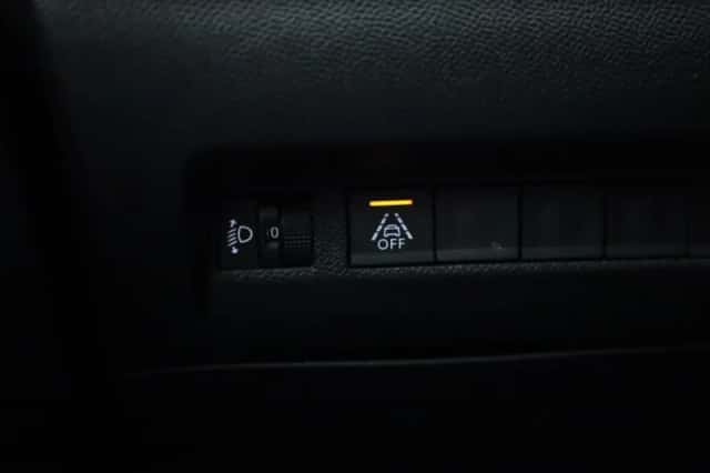 Peugeot 208 (2022) thumbnail 22