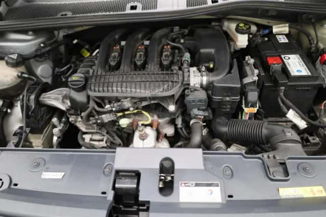 Peugeot 208 (2022) thumbnail 26