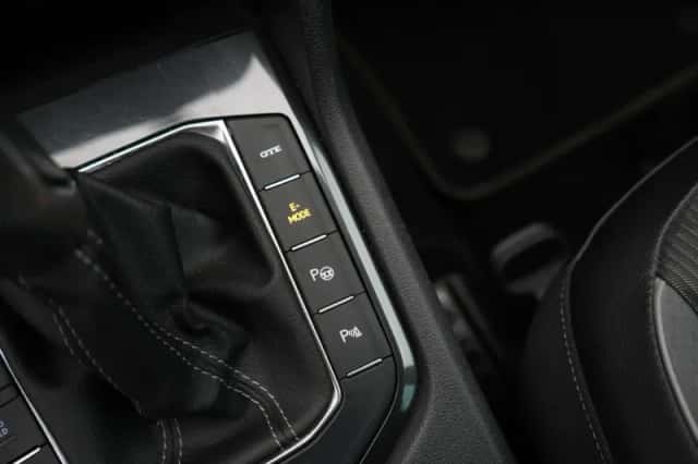Volkswagen Tiguan (2022) thumbnail 33