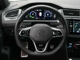 Volkswagen Tiguan (2022) thumbnail 8