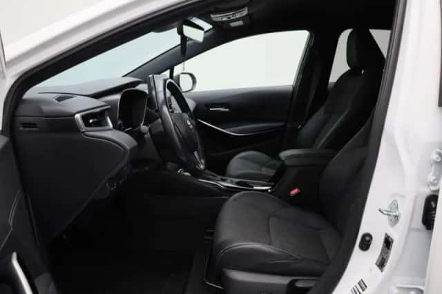 Toyota Corolla (2022) thumbnail 9