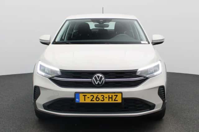 Volkswagen Taigo (2023) thumbnail 3