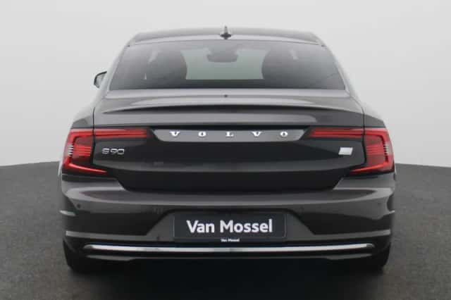 Volvo S90 (2022) thumbnail 5