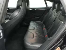 Tesla Model S (2017) thumbnail 11