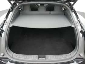 Tesla Model S (2017) thumbnail 35