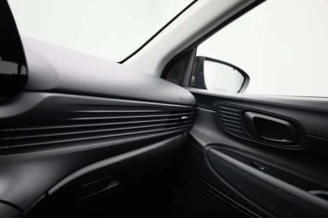 Hyundai Bayon (2022) thumbnail 25