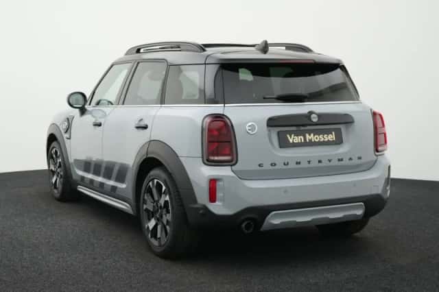 MINI Countryman (2023) thumbnail 2