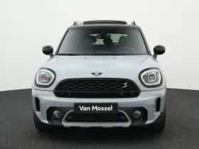 MINI Countryman (2023) thumbnail 3