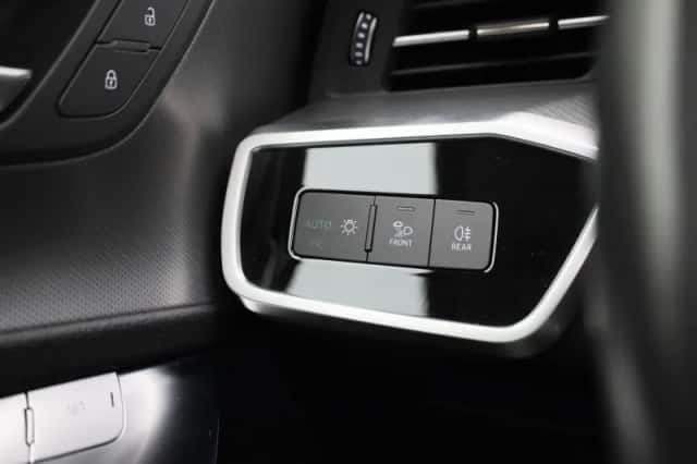 Audi A6 (2023) thumbnail 23