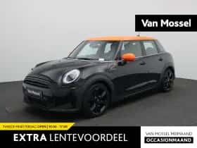 MINI Cooper (2022)