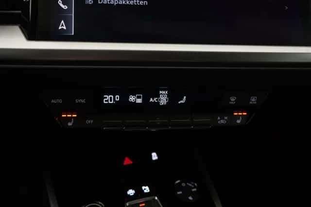 Audi Q4 e-tron (2022) thumbnail 21