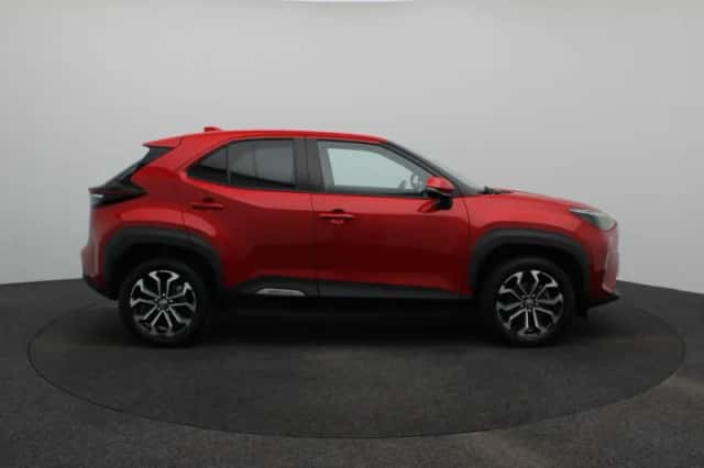 Toyota Yaris Cross (2022) thumbnail 6