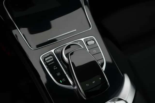 Mercedes-Benz GLC-Klasse (2018) thumbnail 31